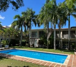 Apartment Chris mit Hotelstrand