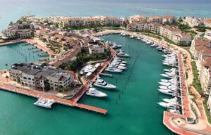 Yachthafen von Cap Cana von oben 