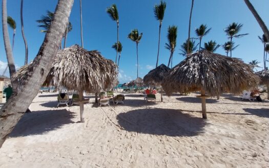 Oasis Cocotal, Apartmentprojekt mit Hotelstrand