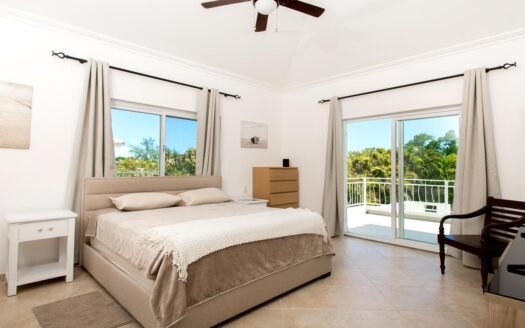 Villa mit Strandzugang zum 5 Sterne Hotel